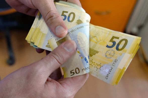 Manat “Bloomberg”də bahalaşmaqda davam edir