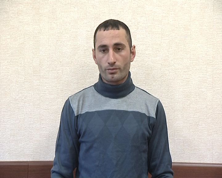 Bakıda istifadəyə yararsız avtomobil təkərlərinin satışı ilə məşğul olan şəxs saxlanılıb