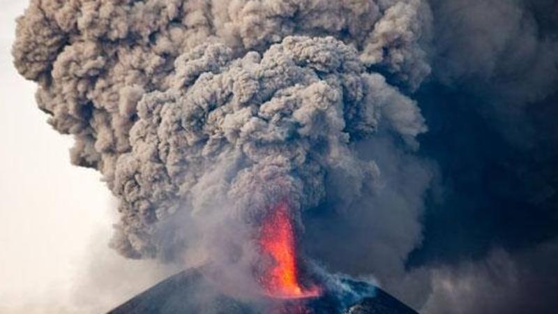 Azərbaycanda vulkan püskürdü  -YENİLƏNDİ