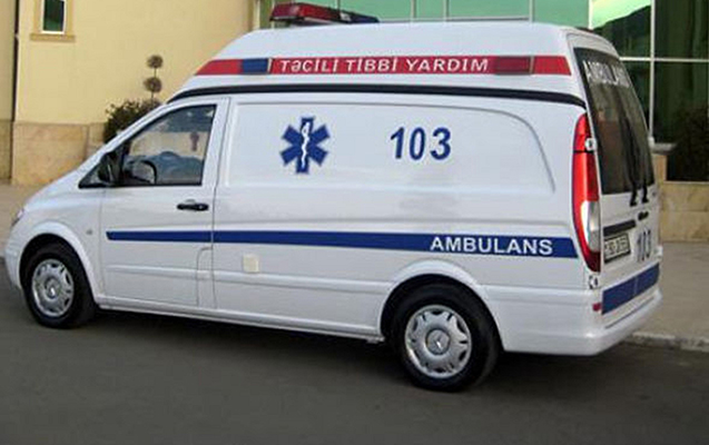 Bakıya xəstə gətirən təcili yardım maşını qəzaya düşdü