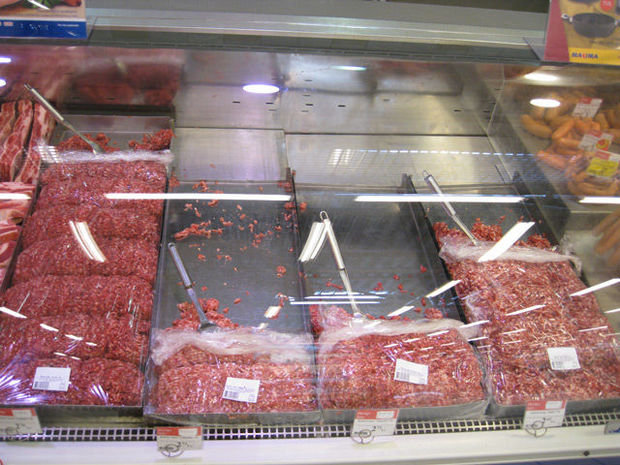 Farş ətdən 3-4 manat ucuzdur: Səbəbi isə tərkibinə qatılan... – VİDEO