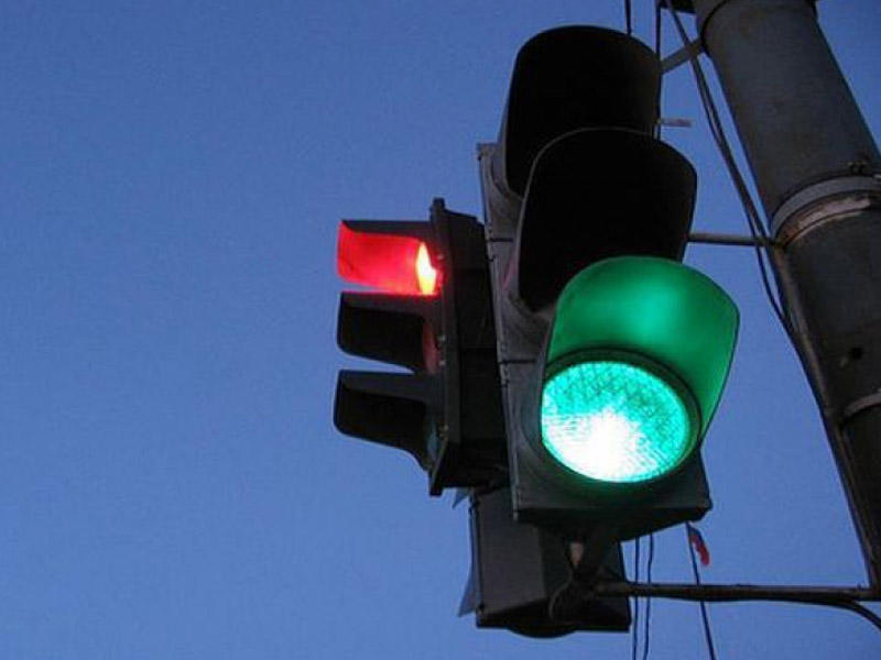 20 Yanvar dairəsinə işıqfor qoyuldu - VİDEO