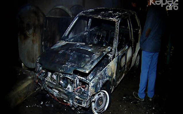 Maşın hrəkətdə olarkən qəfil yanmağa başladı - Fotolar