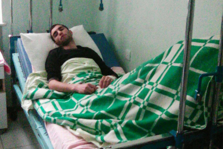 NBC bankda BİABIRÇILIQ — ağır xəsarətlər alan işçini xəstəxanaya atıb getdilər