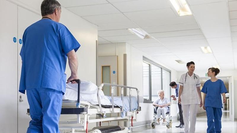 Bakıda bir gecədə 12 uşaq qəflətən keçinib – Hamı bu xəbərdən danışır