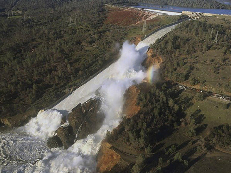 Son dəqiqə: ABŞ-ın ən böyük su bəndi DEŞİLDİ - 188 min insan... - FOTOLAR