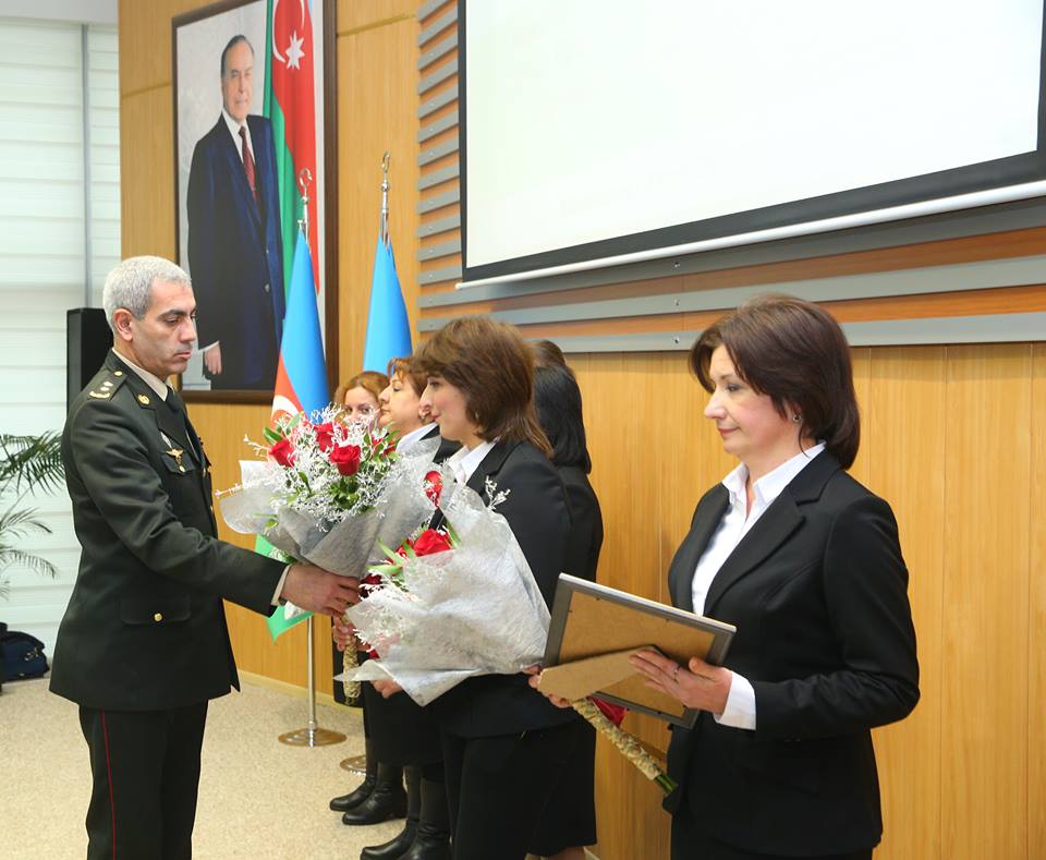 Binəqədi rayonunda Səfərbərlik və Hərbi Xidmətə Çağırış üzrə Dövlət Xidmətinin yaradılmasının beşinci ildönümünə həsr olunmuş tədbir keçirilib