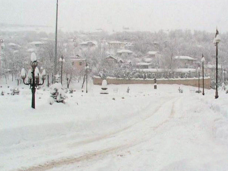 Lerikə 70 sm qar yağdı - Faktiki hava