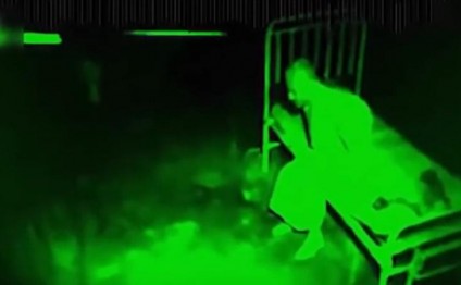 Gizli kameraya düşən QƏRİBƏ VARLIQLAR - TÜKÜRPƏDƏN VİDEO