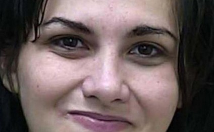 Ayaqyolunda azyaşlı oğlanlarla intim münasibətdə olan qadın tutuldu - FOTO