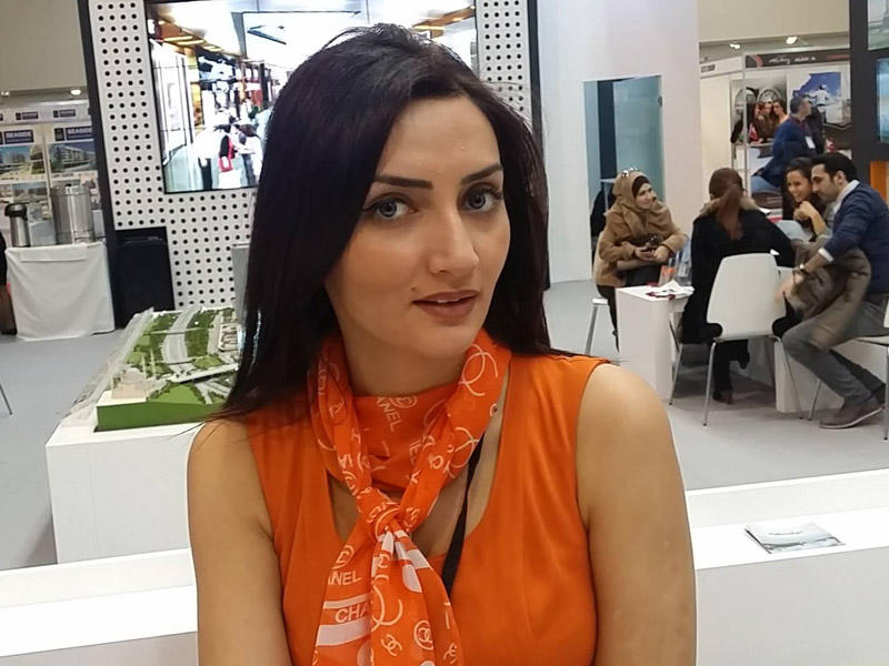 Seks videosu yayılan qadının internet faciəsi - FOTO