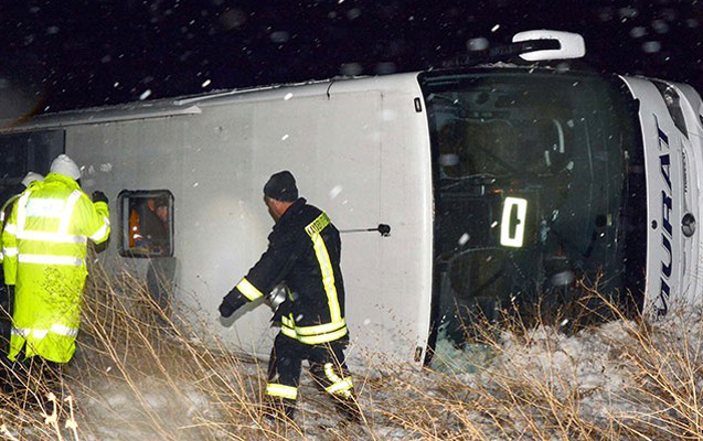 Türkiyədə sərnişin avtobusu aşdı - 21 yaralı