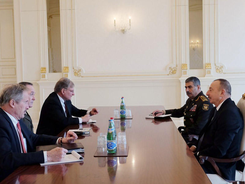 Prezident İlham Əliyev ABŞ-ın Baş Qərargah Rəisləri Komitəsi sədrini qəbul edib