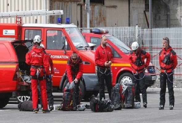 Almaniyada kimyəvi zavodda sulfat turşusu buxarı sızıb