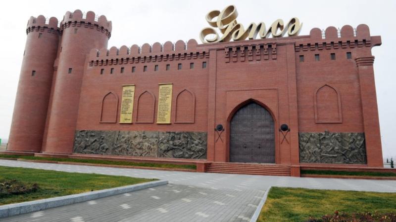 Rüşvət alan filarmoniya direktorunun görüntüləri yayıldı - VİDEO +YENİLƏNDİ