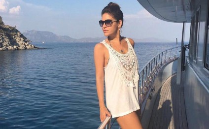 Türkan Şorayın 32 yaşlı qızı ərə gedir - FOTOLAR