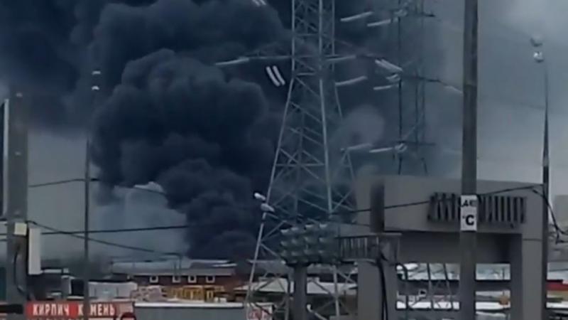 SON DƏQİQƏ! Azərbaycanlıların işlədiyi bazar yanır - VİDEO
