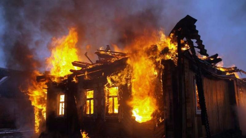 Zaqatalada 80 yaşlı kişi yanaraq öldü