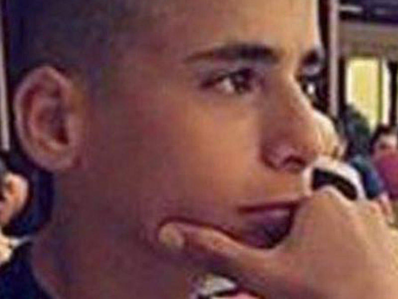 Sevgilisi çılpaq FOTOlarını yaydığı üçün bu mesajı yazıb İNTİHAR ETDİ