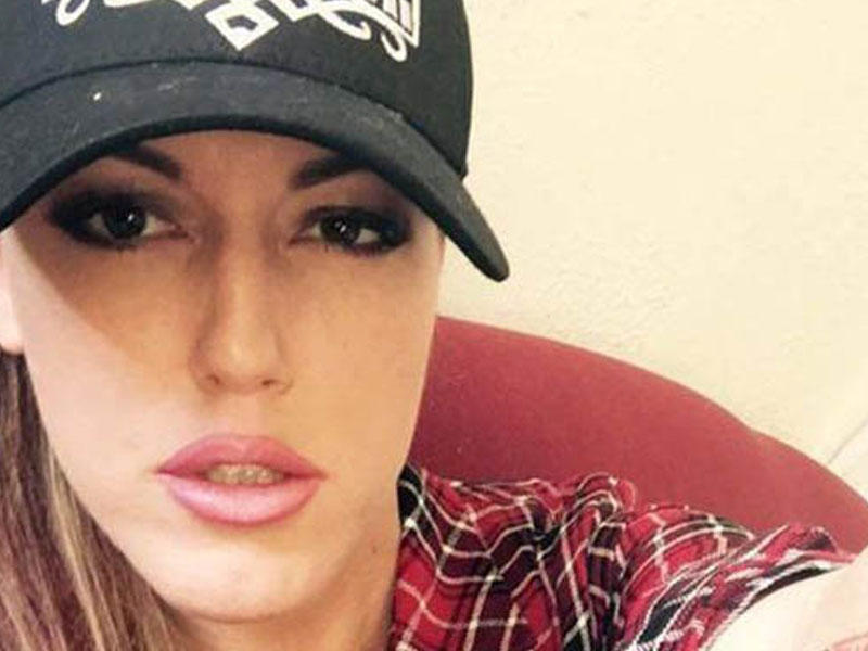 Əxlaqsız müəllim: