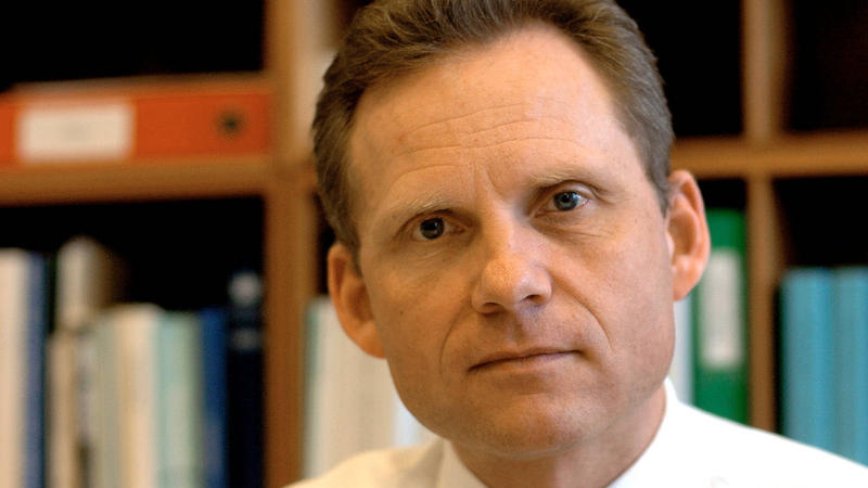 “Qurani-Kərim”i yandıran şəxs həbs olundu