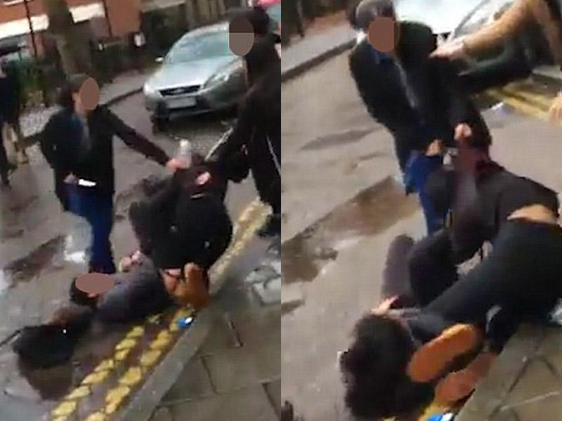 Məktəbli qızlar küçədə bir-birlərini yıxıb-sürüdülər - biri 