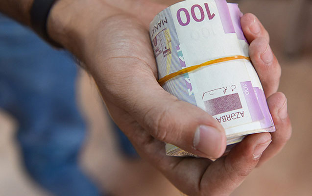 Manat həftəyə belə başladı - Cədvəl