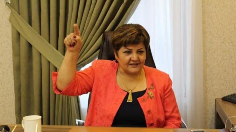 “Öz nəslindən üç şəxsi diri-diri doğrayıblar” – Türkləri düşmən adlandıran akademikə SƏRT CAVAB