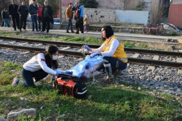 Faciəvi qəzada ölən tələbə qızın telefonu oğurlanıb – RƏZİL HƏRƏKƏT