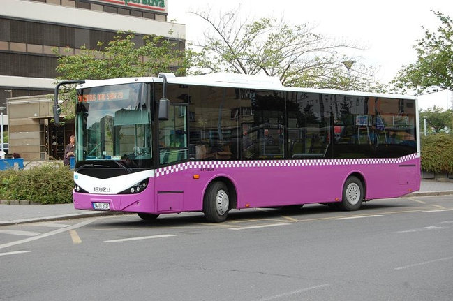 Bu avtobusda gediş haqqı artıb 30 qəpik oldu