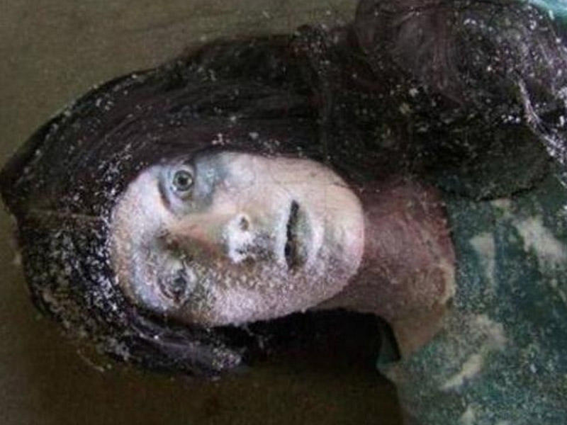 19 yaşlı qız görüşə gedərkən yolda dondu - VİDEO