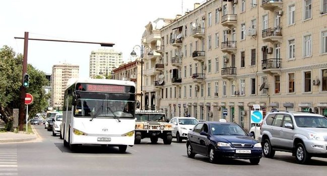 DİQQƏT! Bu avtobusun hərəkət istiqaməti dəyişdi