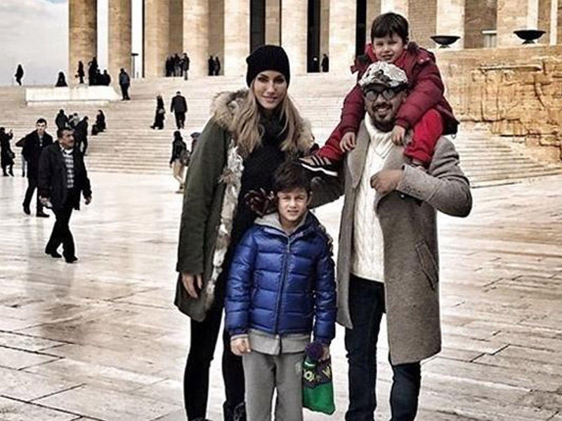 Emre uşaqları üçün keçmiş xanımına daha da yaxın oldu