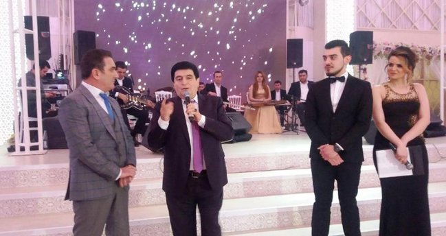 Baloğlan Əşrəfov anasının ölümündən sonra İLK DƏFƏ - FOTO