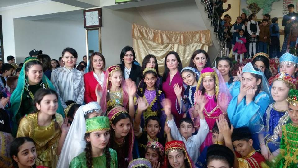 “Novruz Bayraminiz mübarək” – XIRDLANDAKI 10 NÖMRƏLİ MƏKTƏBDƏ MÖHTƏŞƏM BAYRAM