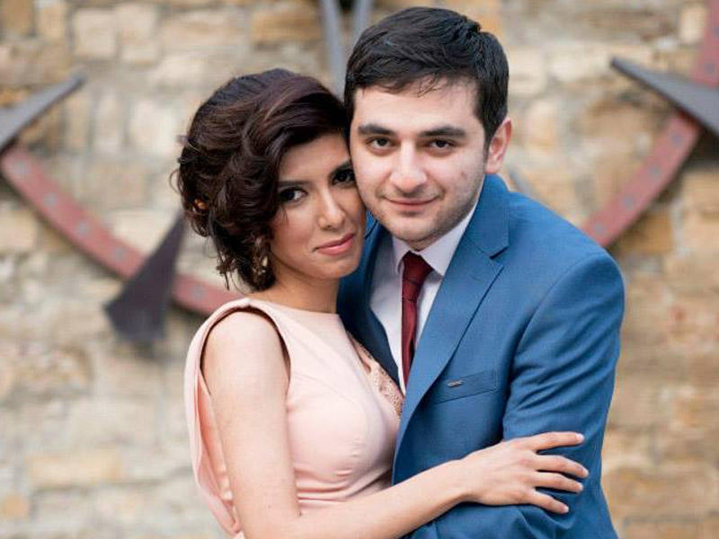 İntihar edən yazar məşhur müğənninin qohumudur - FOTO