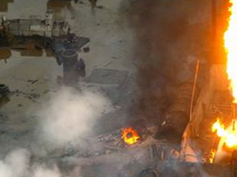 Evdə partlayış: 3 nəfər yandı - Azərbaycanda