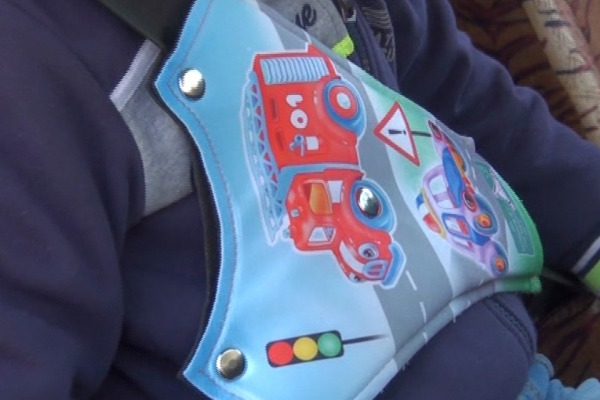 Sürücü az yaşlı övladı üçün xüsusi kəmərdən istifadə etsə də -Yol polisi tərəfindən cərimələndi - VİDEO