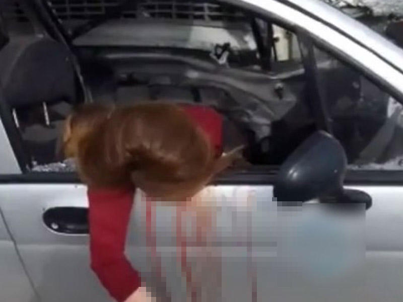 Sosial şəbəkədə canlı yayım aparan qız FACİƏYƏ səbəb oldu: özü öldü, 6 nəfər yaralandı - VİDEO