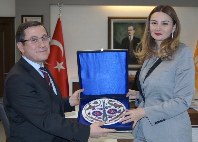 “Qarabağ problemi hər bir türk insanının problemidir” - Qənirə Paşayeva