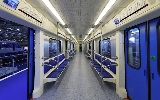 Metroda öpüşmək qadağandırmı? - RƏSMİ AÇIQLAMA