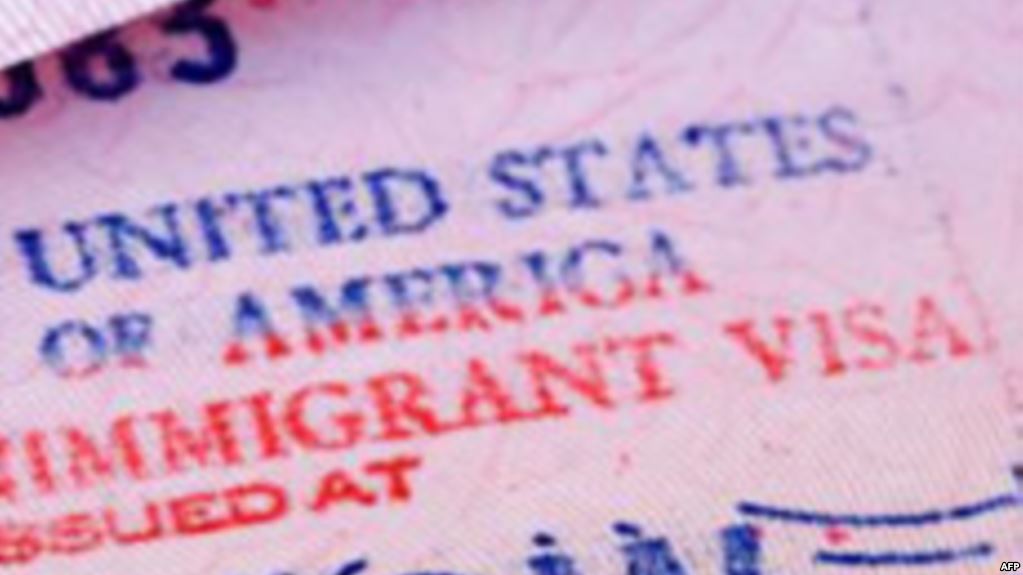 Vizasız Amerika arzusu puç oldu - SƏFİRLİKDƏN AÇIQLAMA