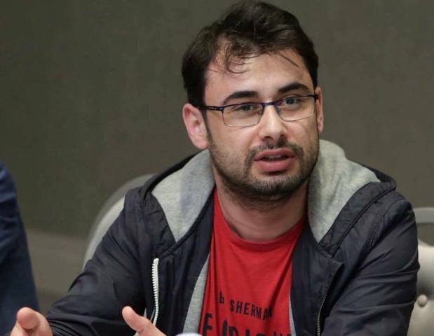 Ölkə.az-ın baş redaktoru: “Xəbərçiliyimizin keyfiyyəti aşağı düşüb” - MÜSAHİBƏ