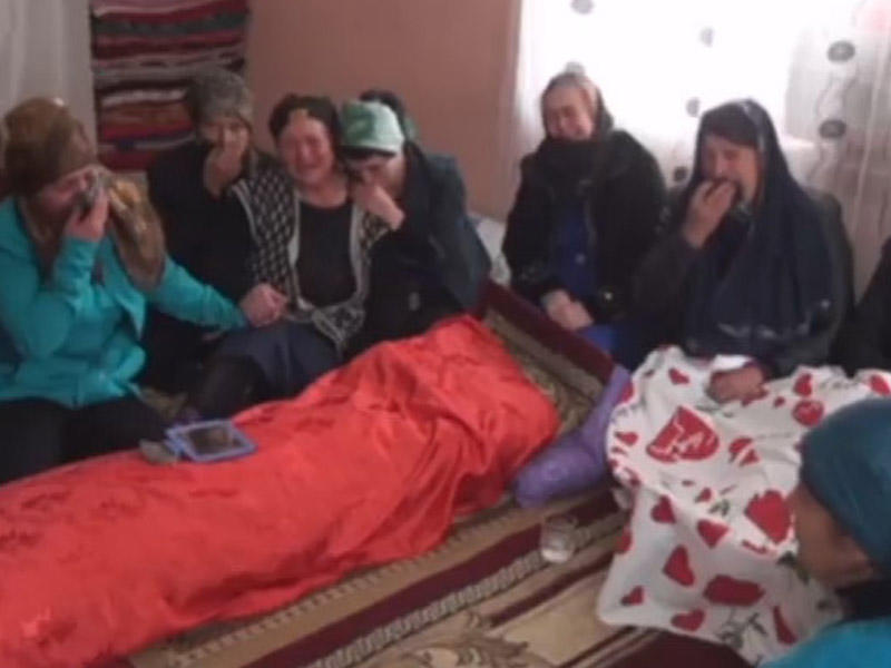 Ad günündə öldürülən gəlinin atası: 