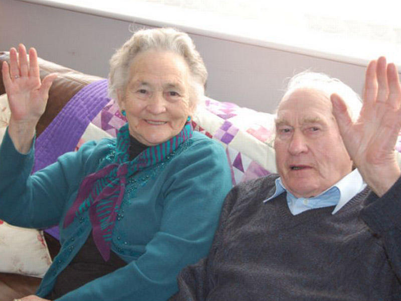 71 ilin cütlüyü bir-birindən 4 dəqiqə fərqlə vəfat etdi - ölüm də onları ayırmadı - FOTO