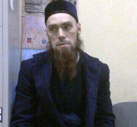 Metroda partlayış törədən qırğızdır? - Pasport FOTOSU YAYILDI