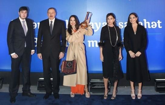 Prezident və ailəsi İslam oyunları ilə bağlı tədbirdə - FOTOLAR
