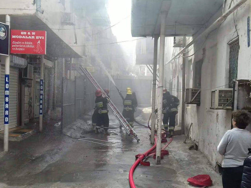 Bakının mərkəzində YANĞIN  - YENİLƏNİB - VİDEO