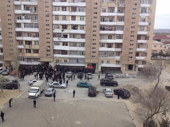 Hövsanda iki rəfiqənin dəhşətli ölümü: Biri balkondan düşdü, biri özünü asdı - VİDEO