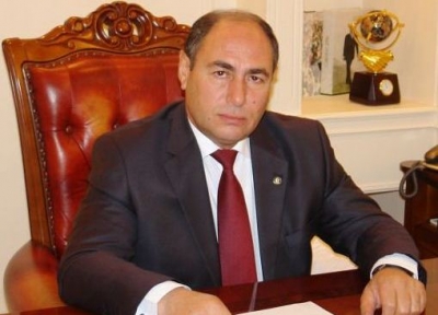 Bərdə icra başçısı şəhid ailəsinə polis göndərdi - BİABIRÇILIQ